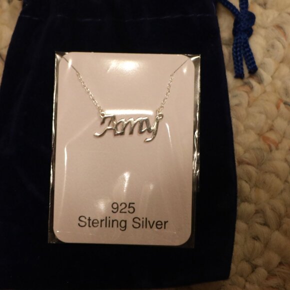 'Amy' 14'' name neckalce - Picture 1 of 1